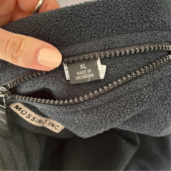 Mossimo reversible black/ blue fleece jacket, size XL 💙 - Picture 8 of 12